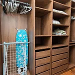 Stylish 1-bedroom In Center With King Bed ריגה