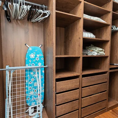 Stylish 1-bedroom In Center With King Bed Riga